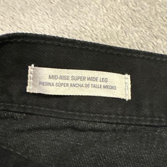 Universal Thread Women's Mid Rise Super Wide Leg Jeans Black Size 2 Button Fly - Picture 6 of 13